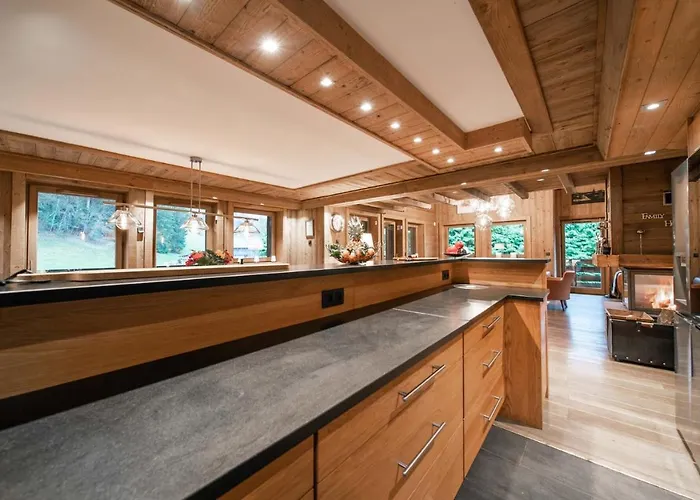 Des Ours I Le Club Villa